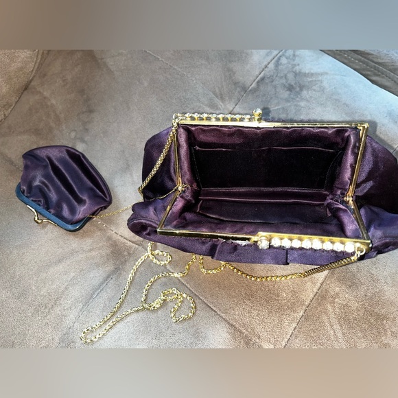 Vintage | Purple Clutch / Mini Purse - Picture 8 of 16
